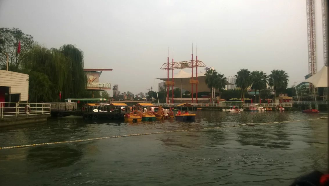 成都除了国色天香欢乐谷还有哪些,成都国色天香乐园好还是欢乐谷好