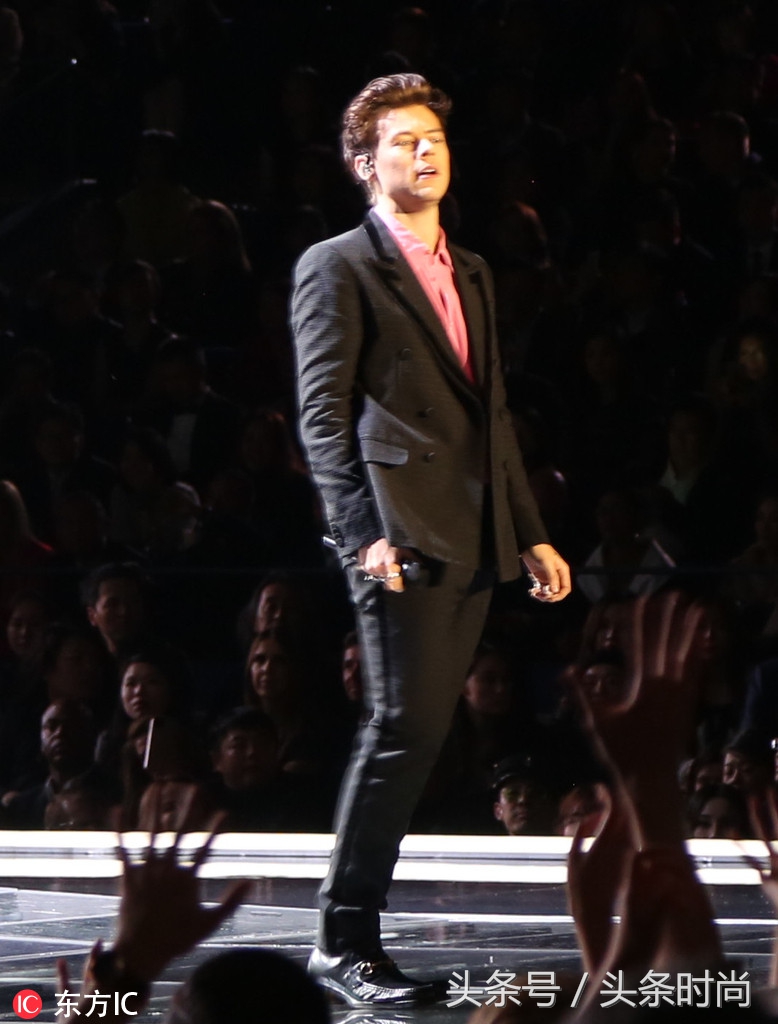 55位美好肉体都在上海维秘除了心疼奚梦瑶摔跤，这些你也要关注