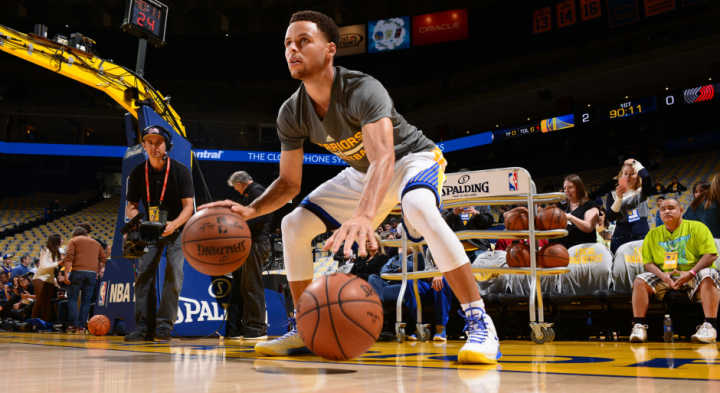 五天怎么训练快速运球,快攻两步一运球怎么练习