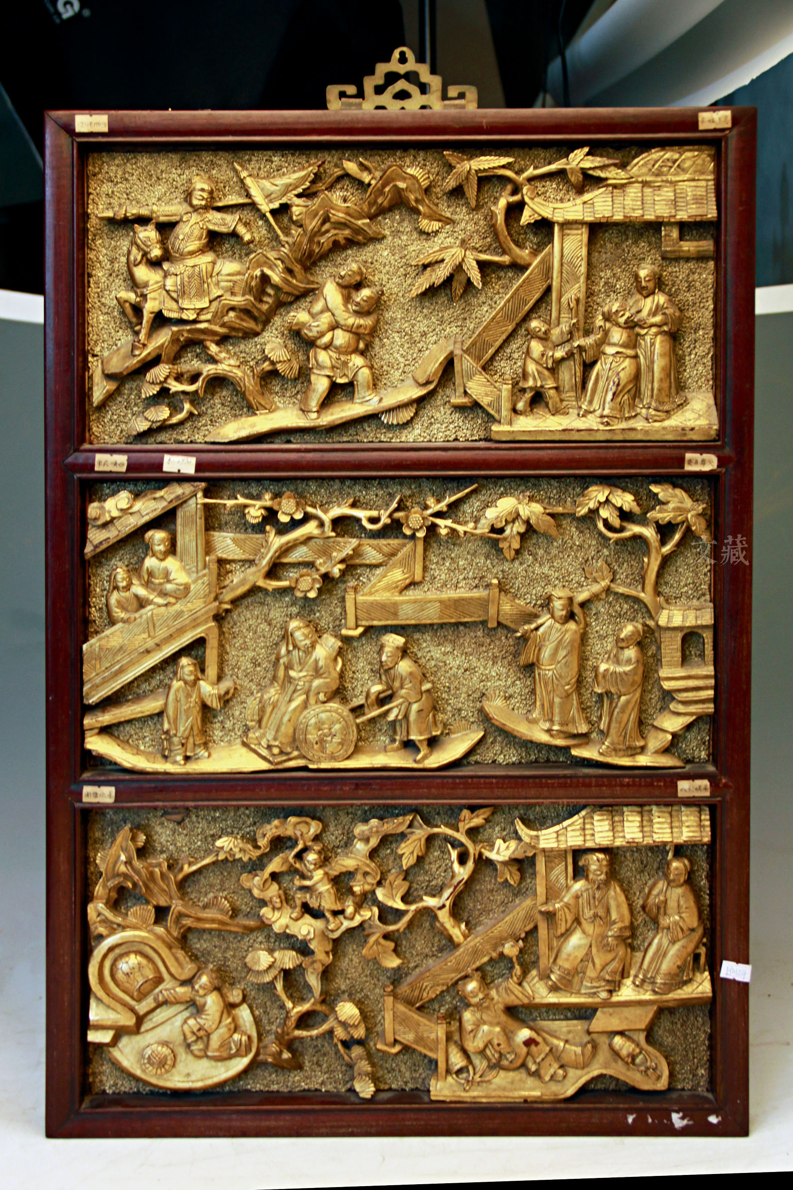 金漆木雕珍品,漆金木雕