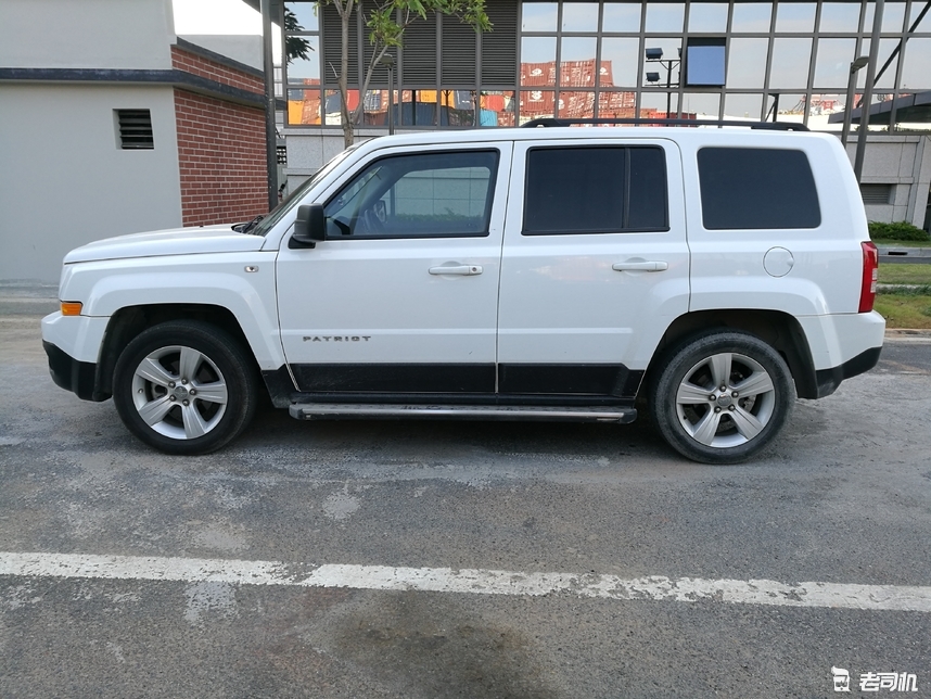 二手jeep自由客,二手jeep自由客2023年