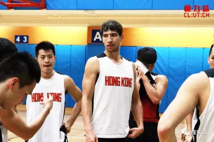 中国队96-44中国香港！探花尽力了，对手CBA啊