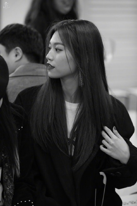 还记得创造101的热搜吗,还记得以前的火箭少女101吗