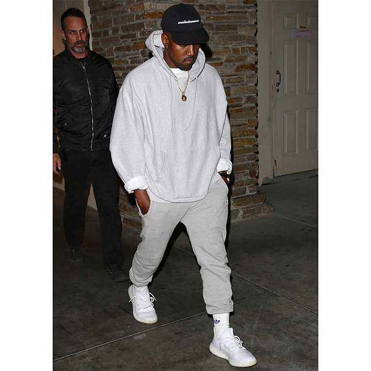 侃爷的椰子鞋现在还行吗,侃爷以什么来设计椰子鞋