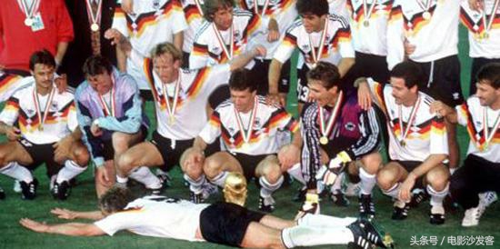 晋级世界杯的球队阿迪达斯,阿迪达斯与耐克的世界杯对决