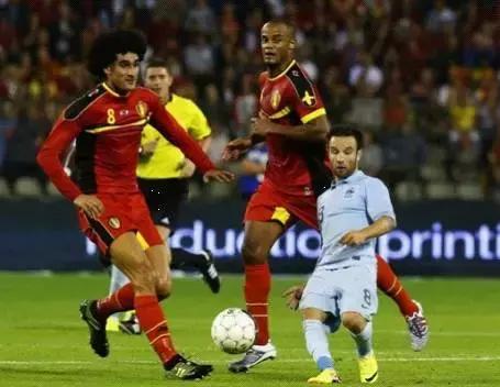 足球运动员身高有要求吗,身高对足球来说重要吗