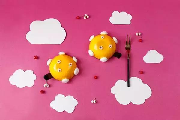 纪梵希37丝绒限定,甜品界品牌