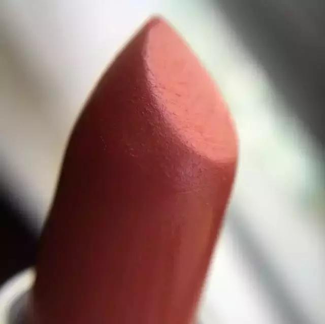 akfm系列哪支口红最好看,第一次买口红买几支