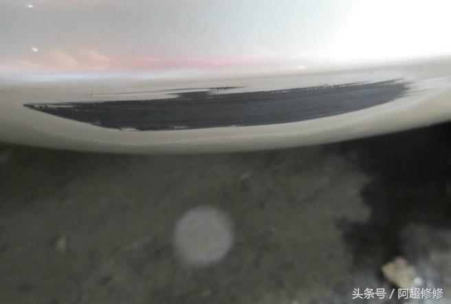 汽车小刮小蹭教你分分钟修复神技,汽车小刮痕处理妙招新手开车怕刮