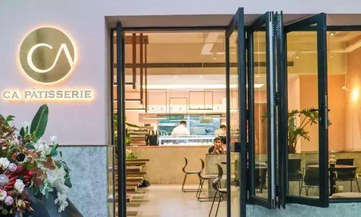 纪梵希37丝绒限定,甜品界品牌