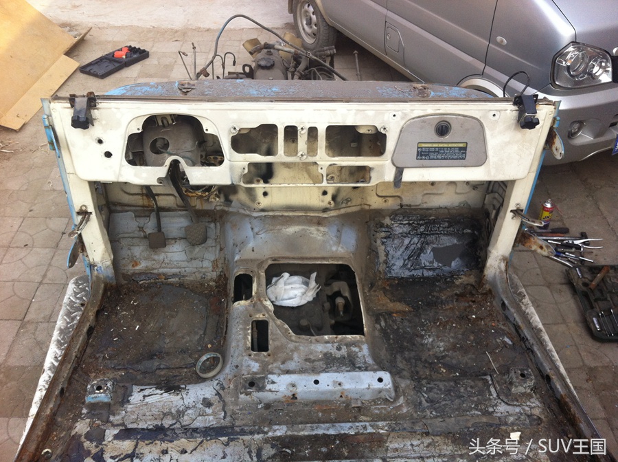 fj越野车有哪几款,丰田硬派越野fj第一代