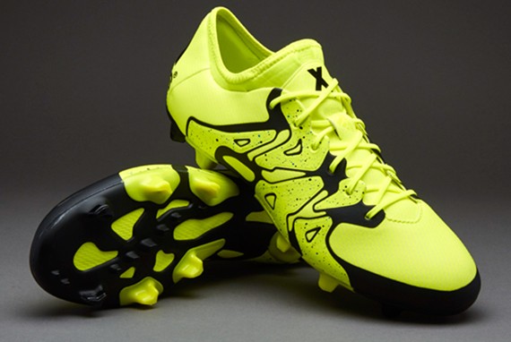哪款足球鞋最好,适合中国人脚型的足球鞋