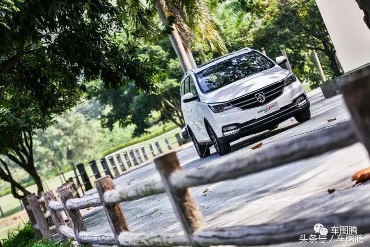 宝骏730油耗1.5l和1.5t哪个省油,宝骏7301.5tdct试驾视频