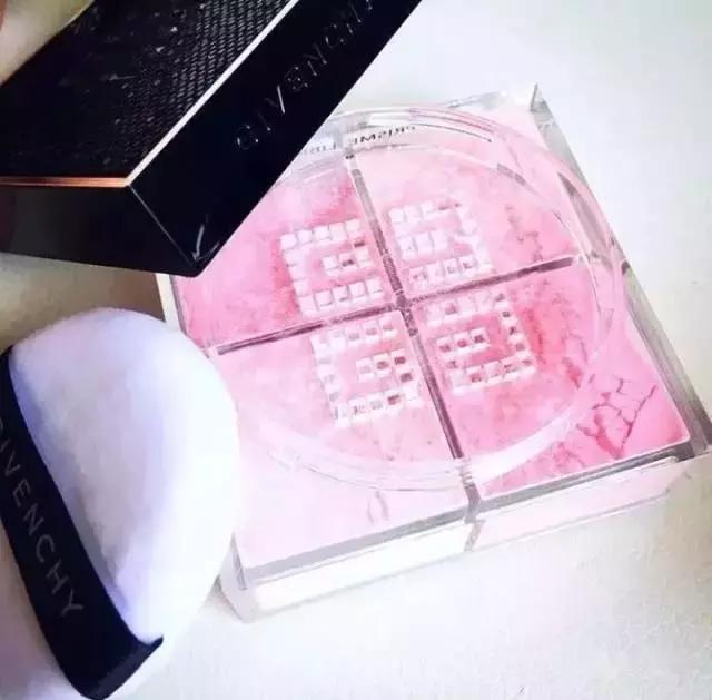 送女生的圣诞礼物排行榜推荐,女生最想要的礼物有哪些