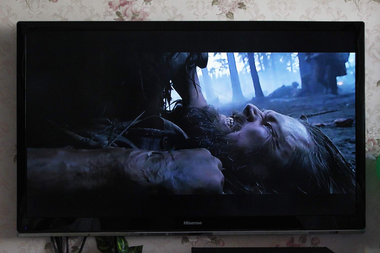 感受身临其境的音效索尼htz9f音响,lghbsw120蓝牙耳机