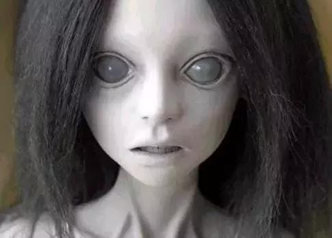 日本武士剥了百人的*皮人**，只为将木偶变成儿子，最后惨遭灭门报应