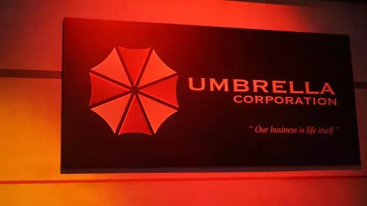 刺激的游乐场把男生吓哭了,刺激的游乐项目把人吓死