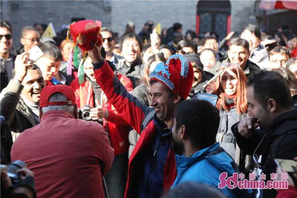 阿富汗留学生Daqiq：很高兴能成为山东“女婿”