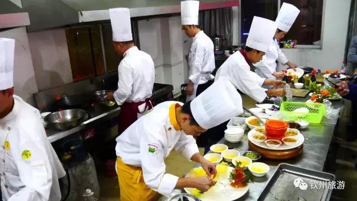 钦州有生蚝吗,钦州哪里的大蚝便宜