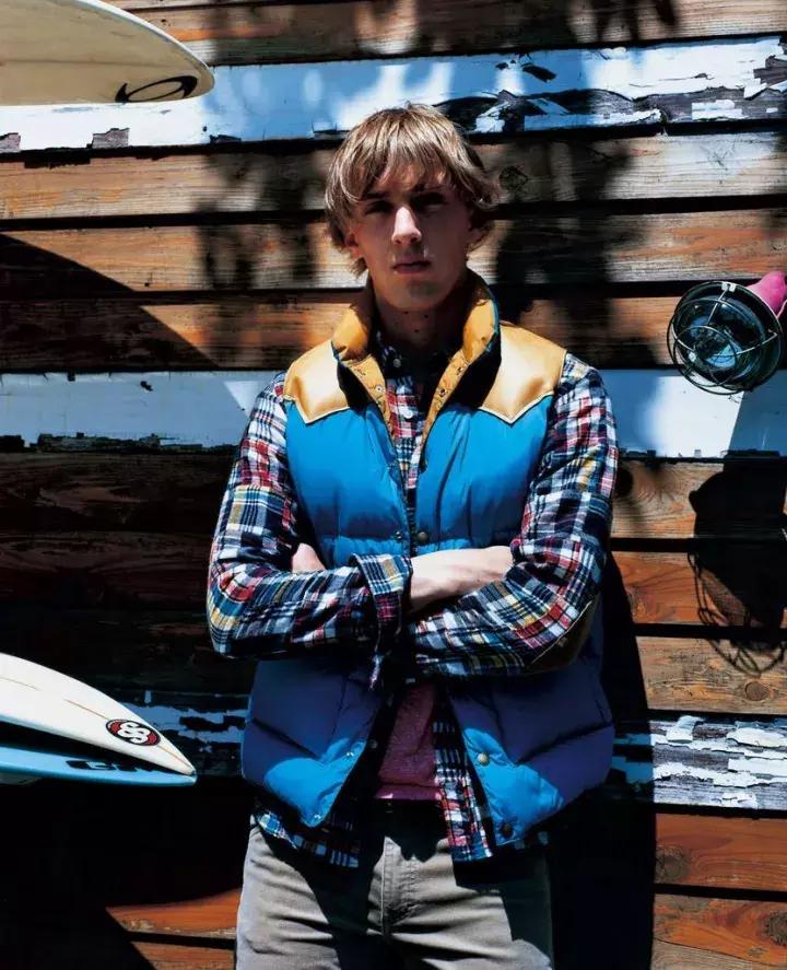 supremextnf联名机能冲锋衣,supreme联名tnf羽绒服