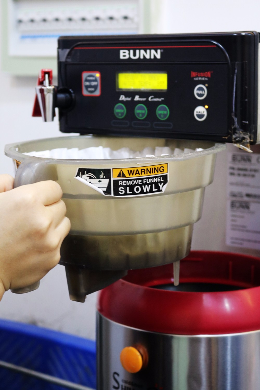 3年，1905天，武汉人每次看到它都必须舔一舔！