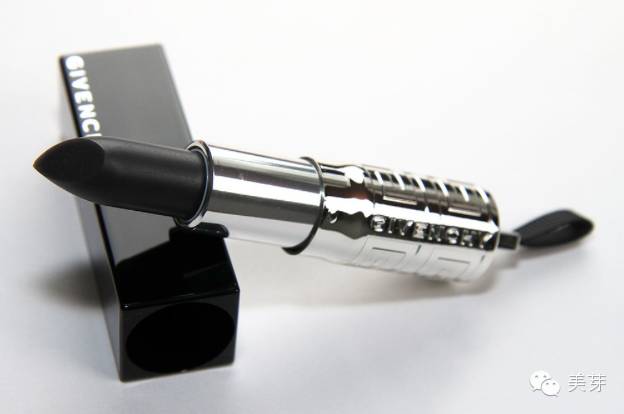 黑色口红怎么涂又简单又漂亮,涂粉色口红