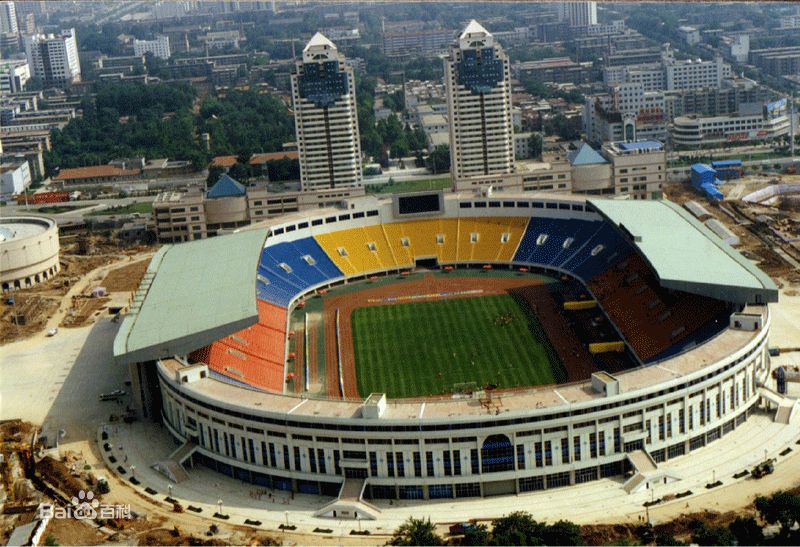 国足西安主场击败卡塔尔,西安朱雀体育场国足