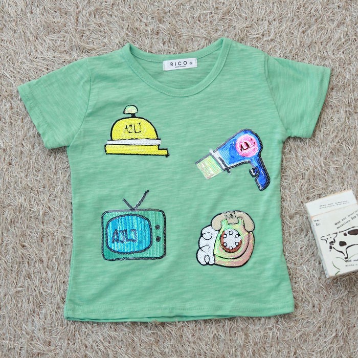 流行色暗泉绿,流行色橄榄绿