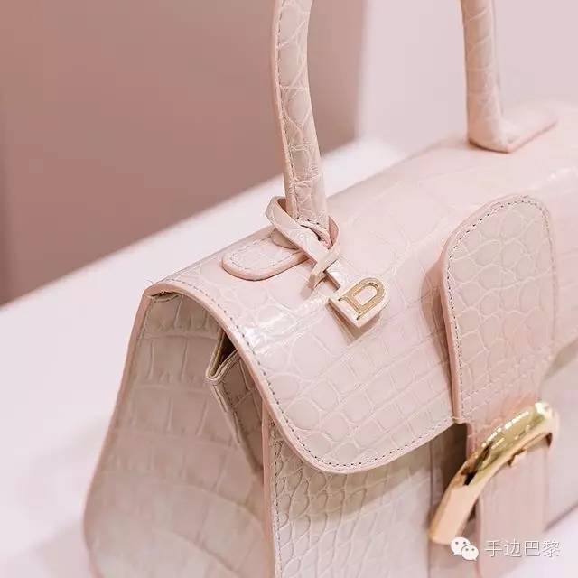 delvaux有什么包款,delvaux值得购买吗