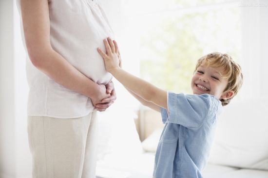 自然产和剖腹产,自然生产与剖腹产的优缺点