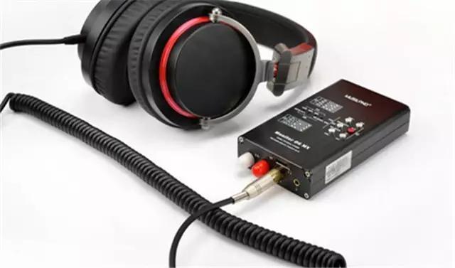 1到2千耳机,从1到100的音频