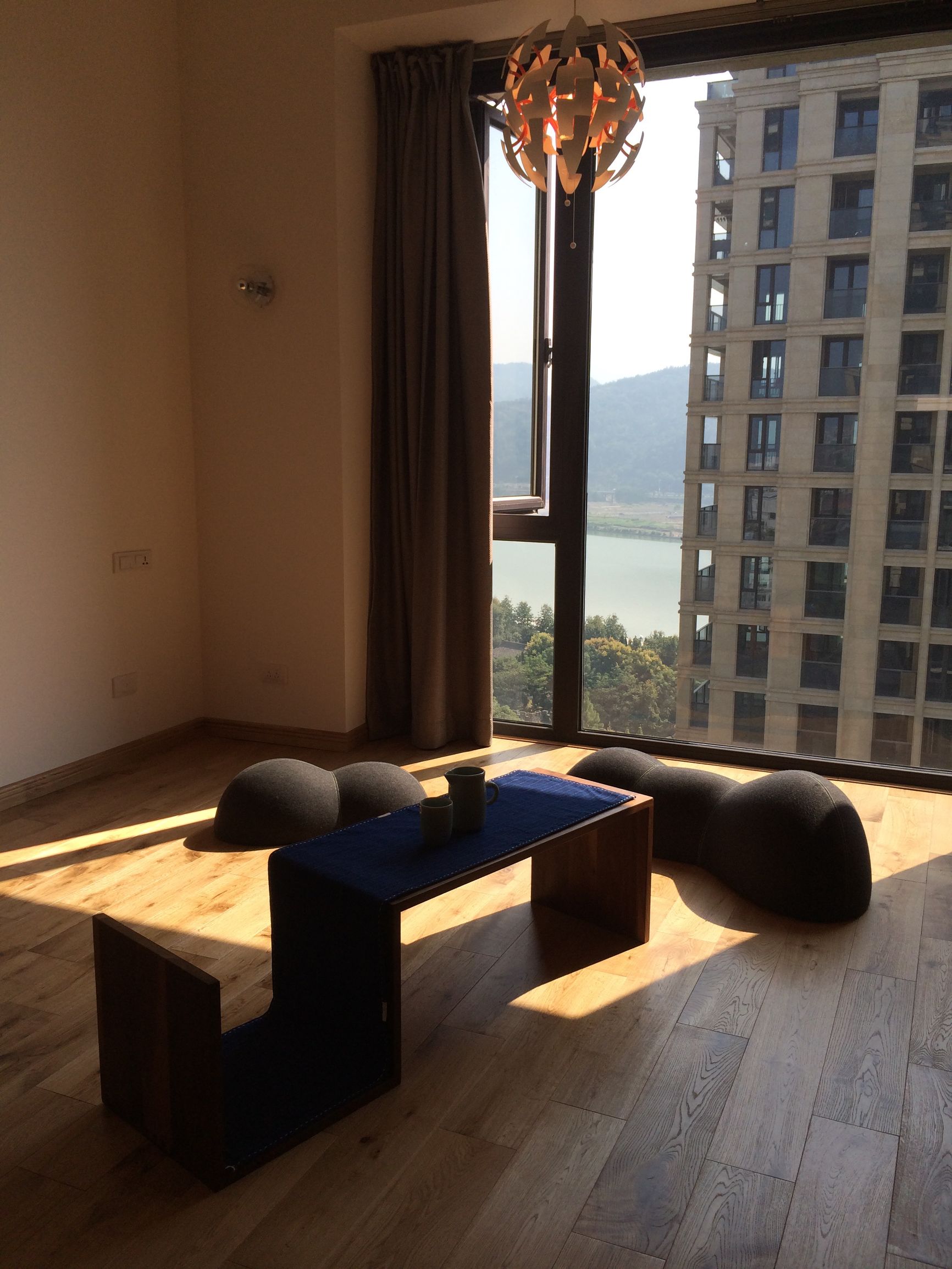 家庭工业装修风格,台式轻奢装修风格