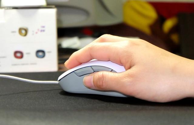 富勒g90pro游戏鼠标,富勒g90鼠标怎么调灯光