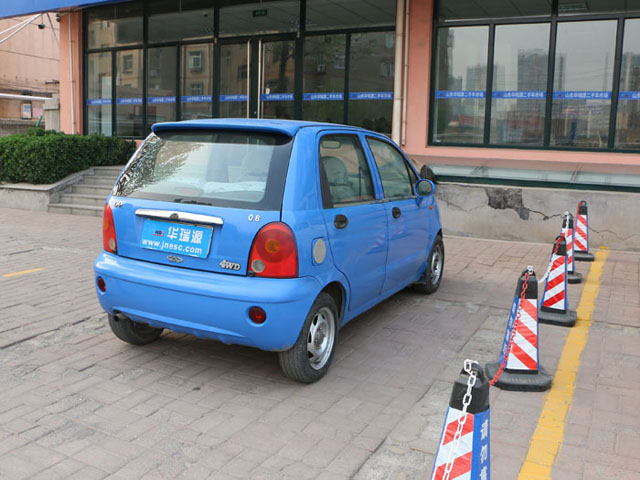 奇瑞风云2和奇瑞qq哪个好,奇瑞qq3和奇瑞qq哪个好