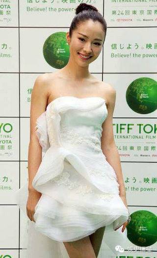 高圆圆现身韩国时装周,高圆圆谢娜时装周