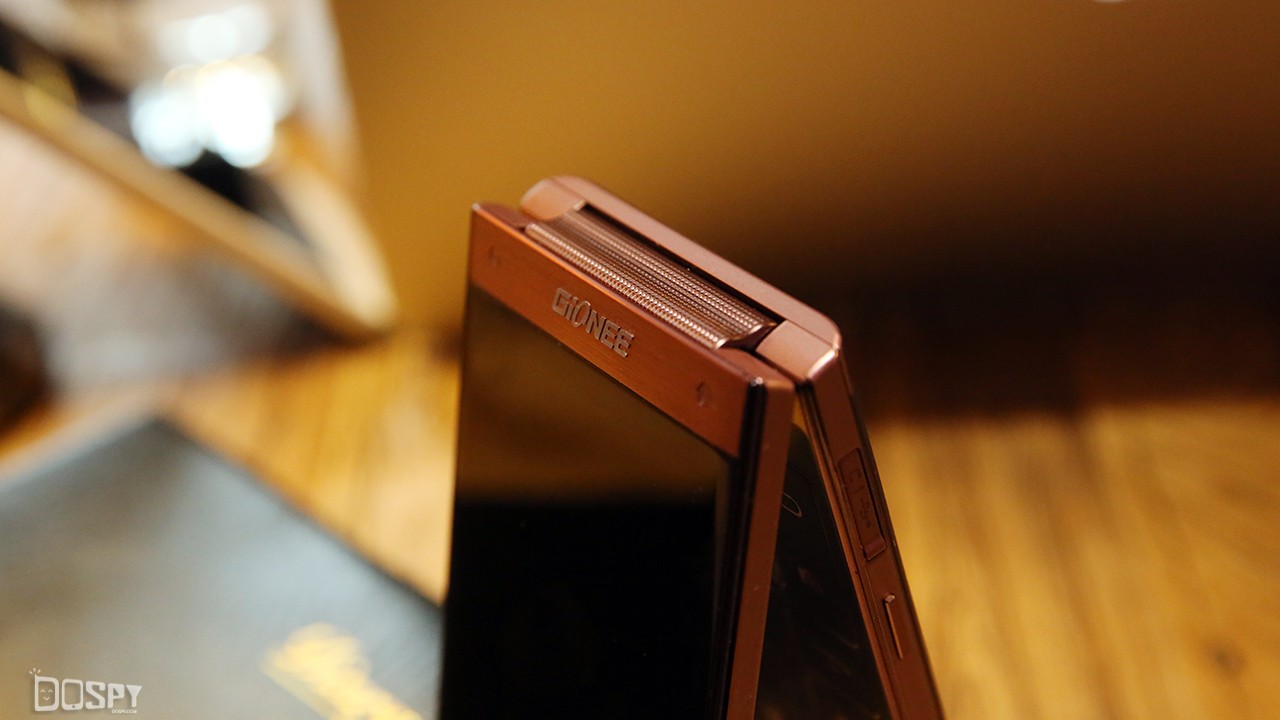 商务的外表商务的芯金立天鉴W909翻盖旗舰手机评测