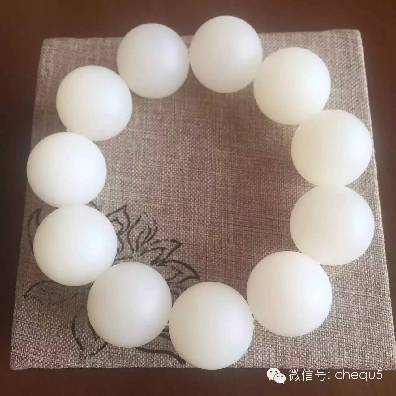 砗磲保养的最好方法,砗磲可以用核桃油保养吗