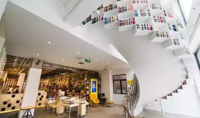 中国最美书店海岱楼钟书阁,上海钟书阁哪家最美