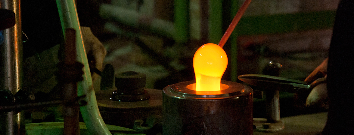 亲亲都不挑对象？那我真是看错你了