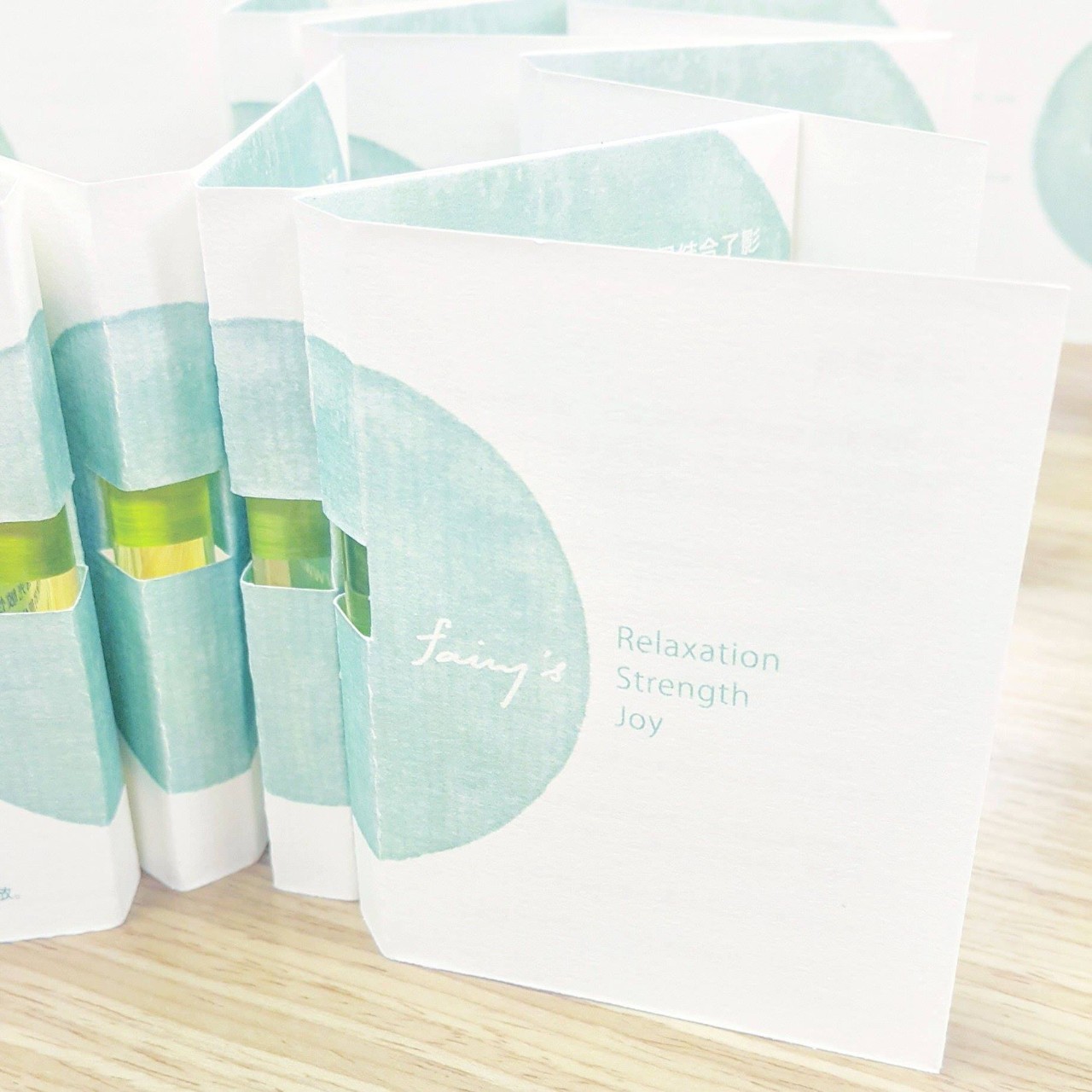 猎奇｜不吃药丸不打针，芳疗师教你用花花草草治病（文末有福利）