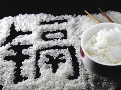 舆情速览｜香港调查显示：近两成牛奶急性毒检不合格