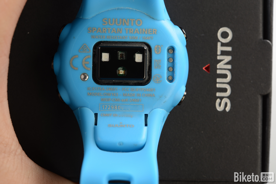 suunto颂拓fitness3,suunto颂拓7智能运动双系统手表