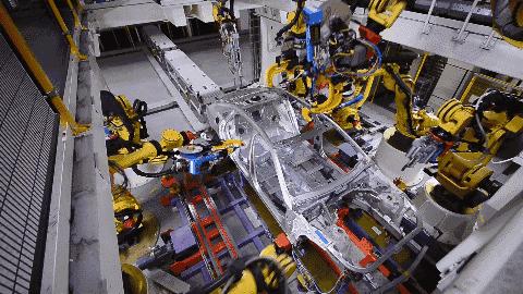 开10万的车和150万的车区别,10万和15万车的区别