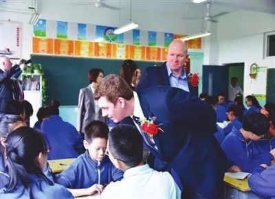 我校被评为省级文明校园,第二批省级文明校园