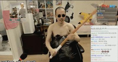 pdd打游戏遇到faker,把pdd逼疯的游戏