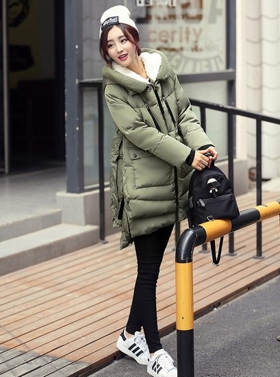 冬季女士羽绒服穿搭技巧,冬季羽绒服穿搭技巧女生