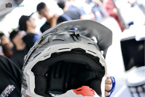 南台车展【SOL/ASTONE/THH】多款彩绘头盔亮相