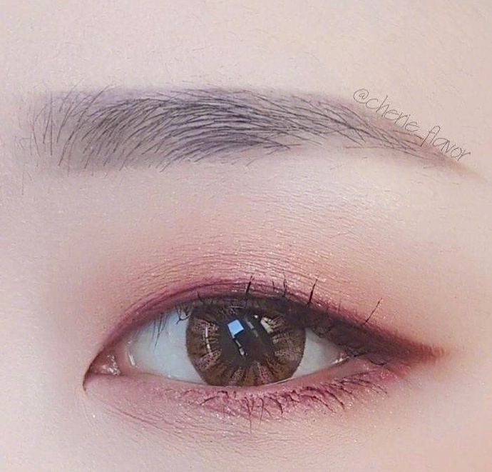 单眼皮但是眼睛大的眼妆教程,单眼皮放大眼睛眼妆教程无假睫毛
