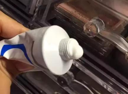 好用又便宜的彩妆产品推荐,新手必有的彩妆产品推荐