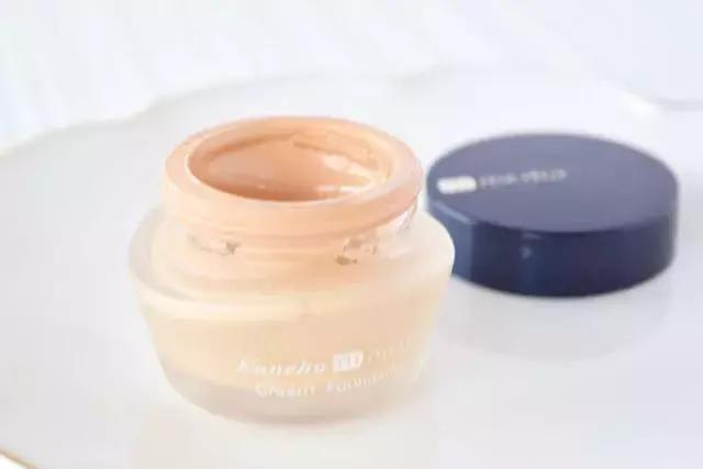 好用又便宜的彩妆产品推荐,新手必有的彩妆产品推荐